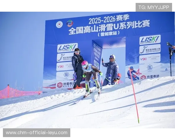 世界高山滑雪赛道维护人员证书与结业名单公示，国际高山滑雪挑战赛